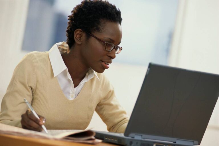 Apply for the NYA’s Fully Sponsored Online Marketing Training Now