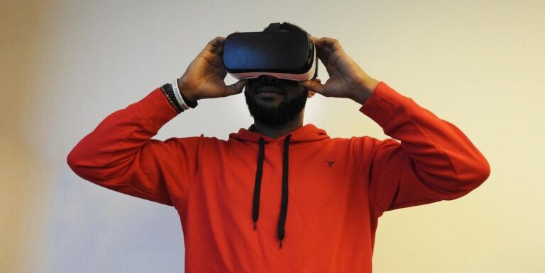 The Best VR Gadgets for Online Gaming