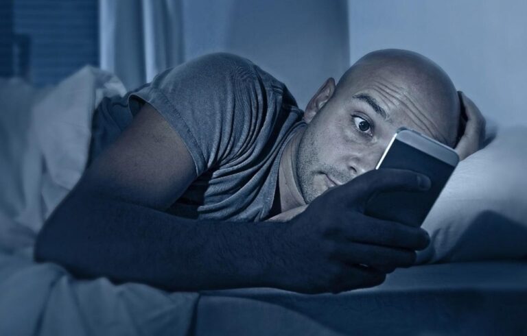 How To Know If Someone Is Recording You On a Phone Call
