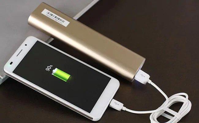 5 Mistakes That Can Destroy Your Phone’s Battery And Kill It Fast