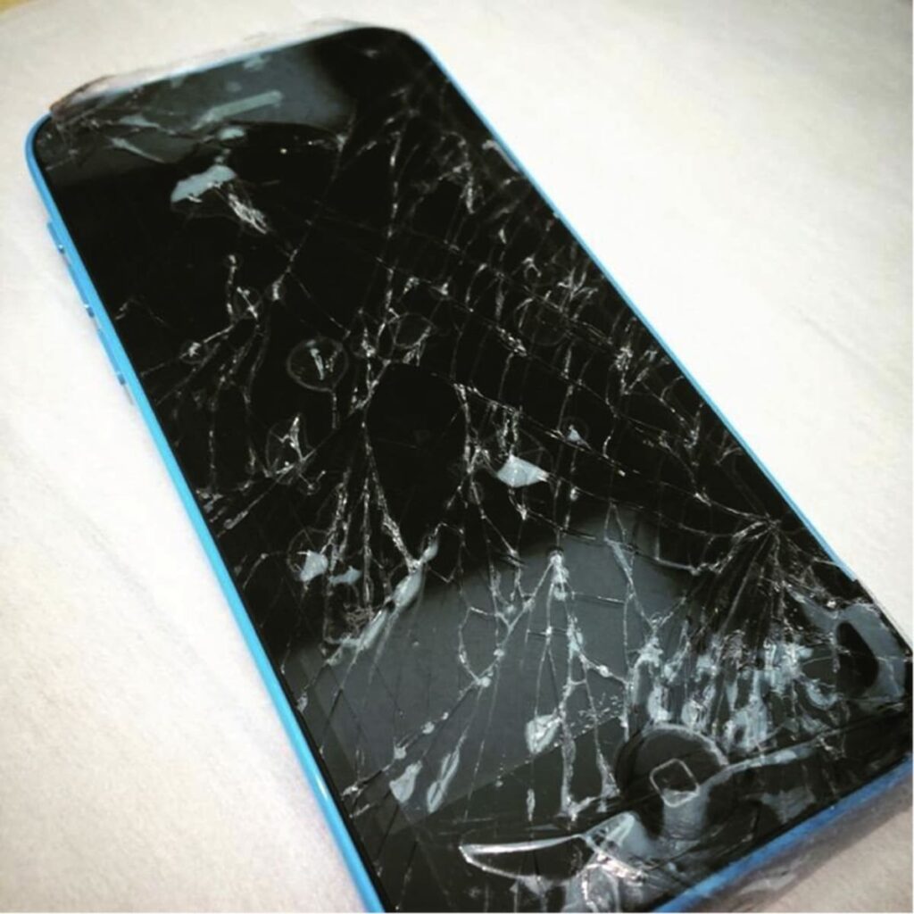 3 Ways Of Preventing Your Phone’s Screen From Scratching