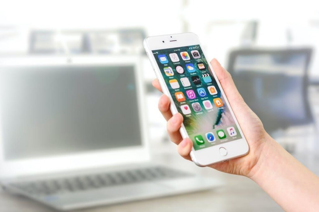 Is playing bingo via an app the new way to play?