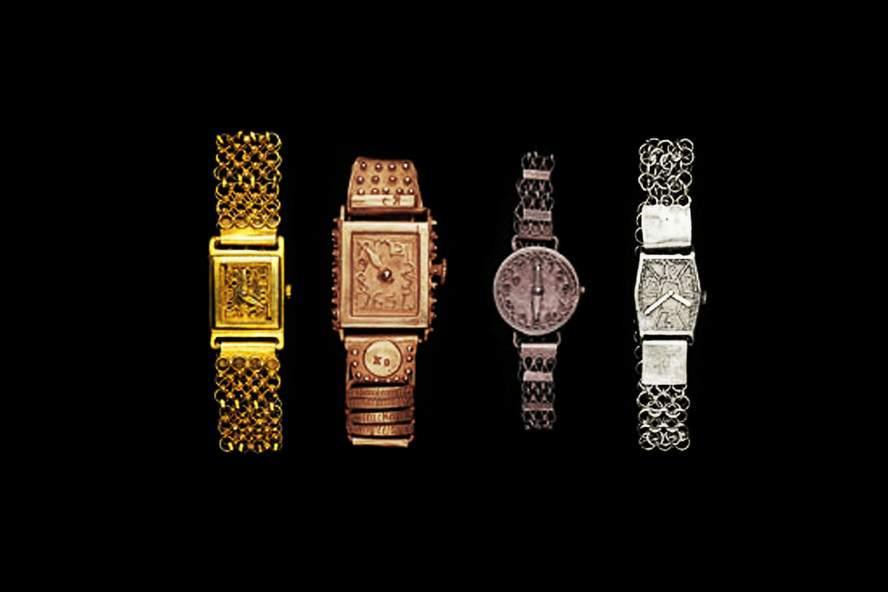 8 Stylish Guess Watches for Men This 2021