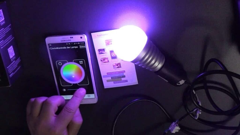 IoT technologies for smart lighting