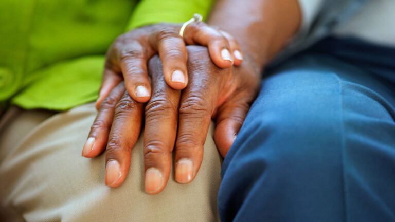 Dementia: Symptoms and Treatment