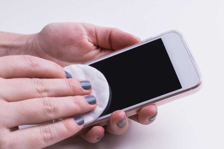 How to Get Rid of Touch Screen Glitches on Your Devices