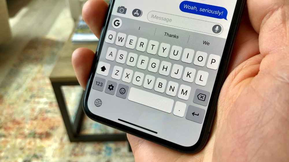 How to reset keyboard on iPhone