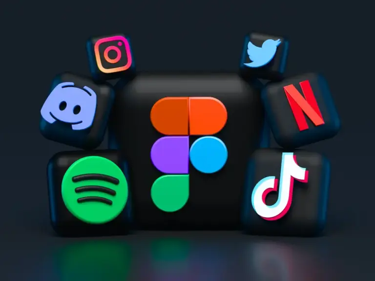 How to Combine Brand Preservation & Marketing on Social Media